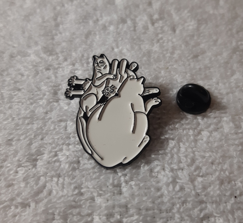 Heart pin